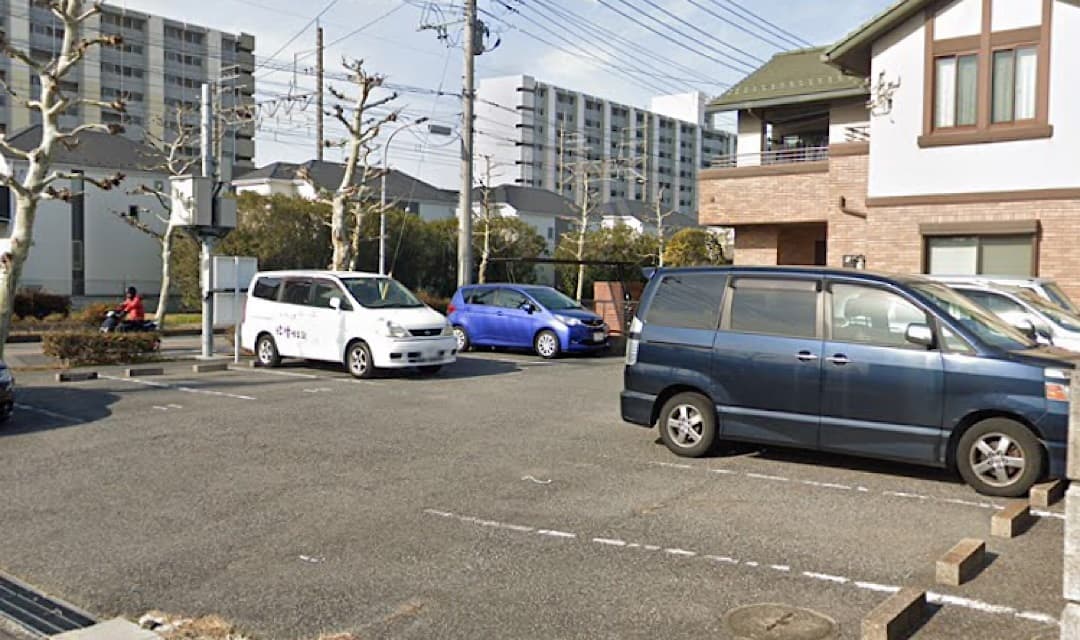 駐車場3